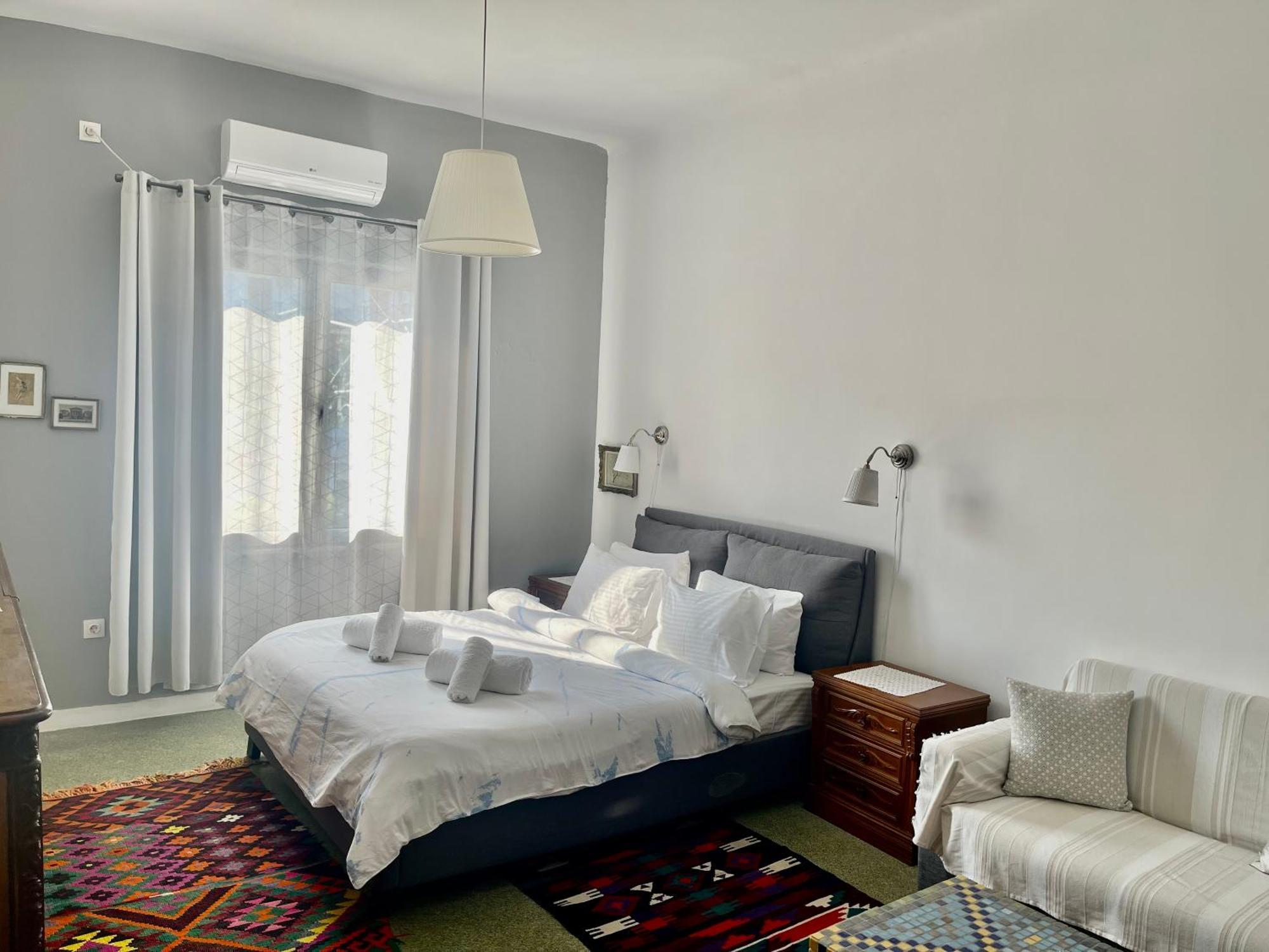 A Litte Taste Of Home Guest House Афины Экстерьер фото