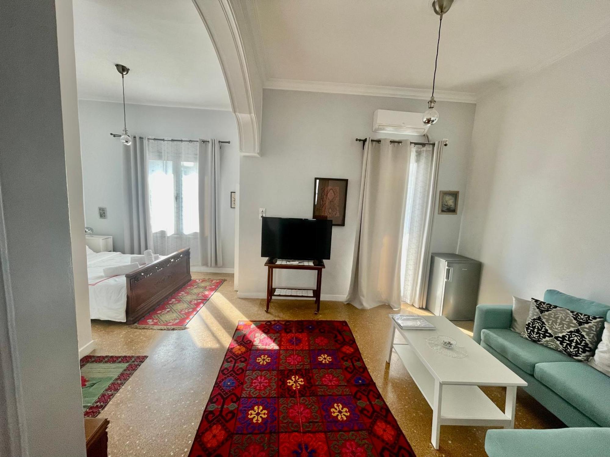 A Litte Taste Of Home Guest House Афины Экстерьер фото